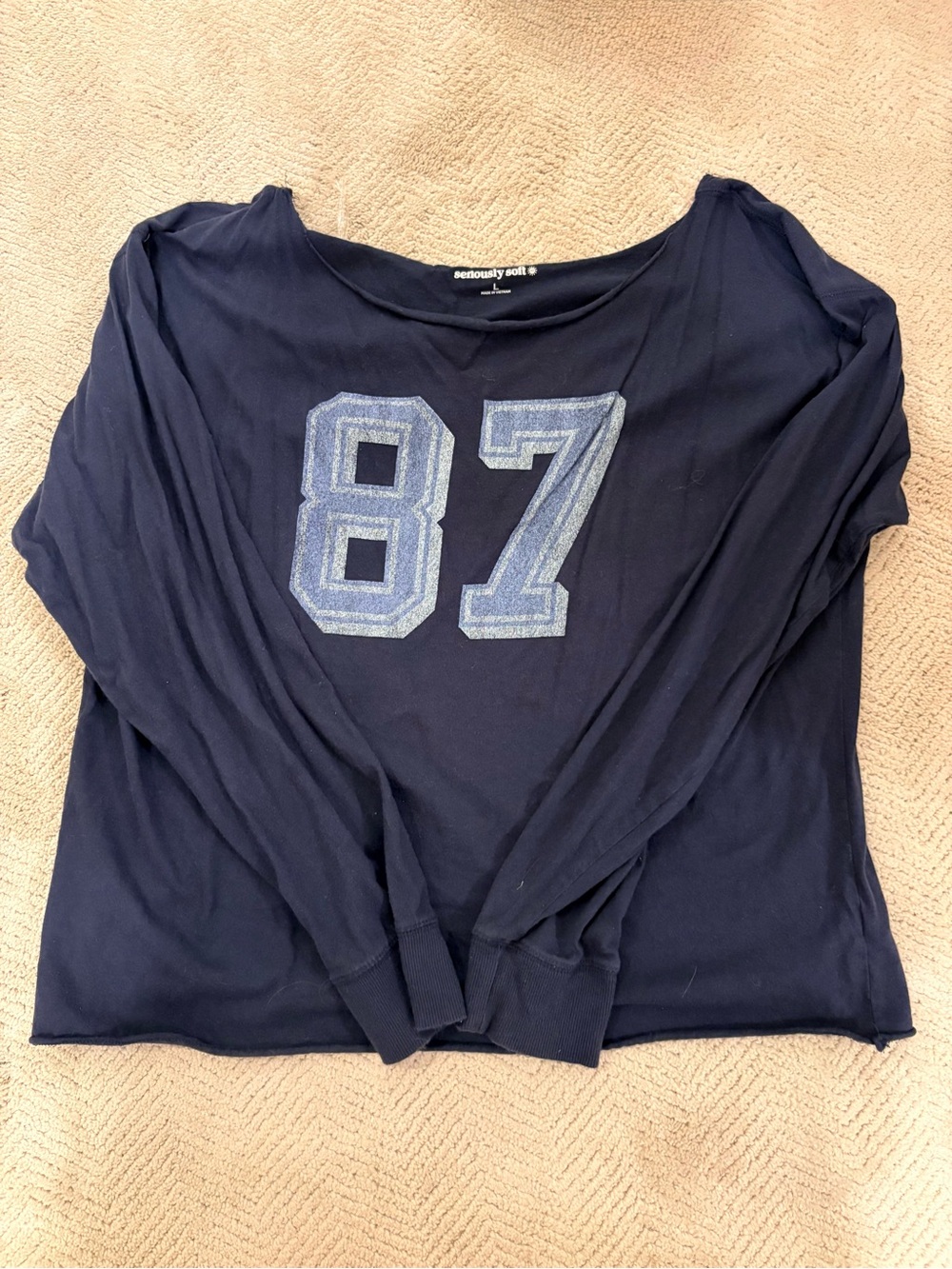 Aeropostale Navy Long-Sleeve Graphic '87 Tee